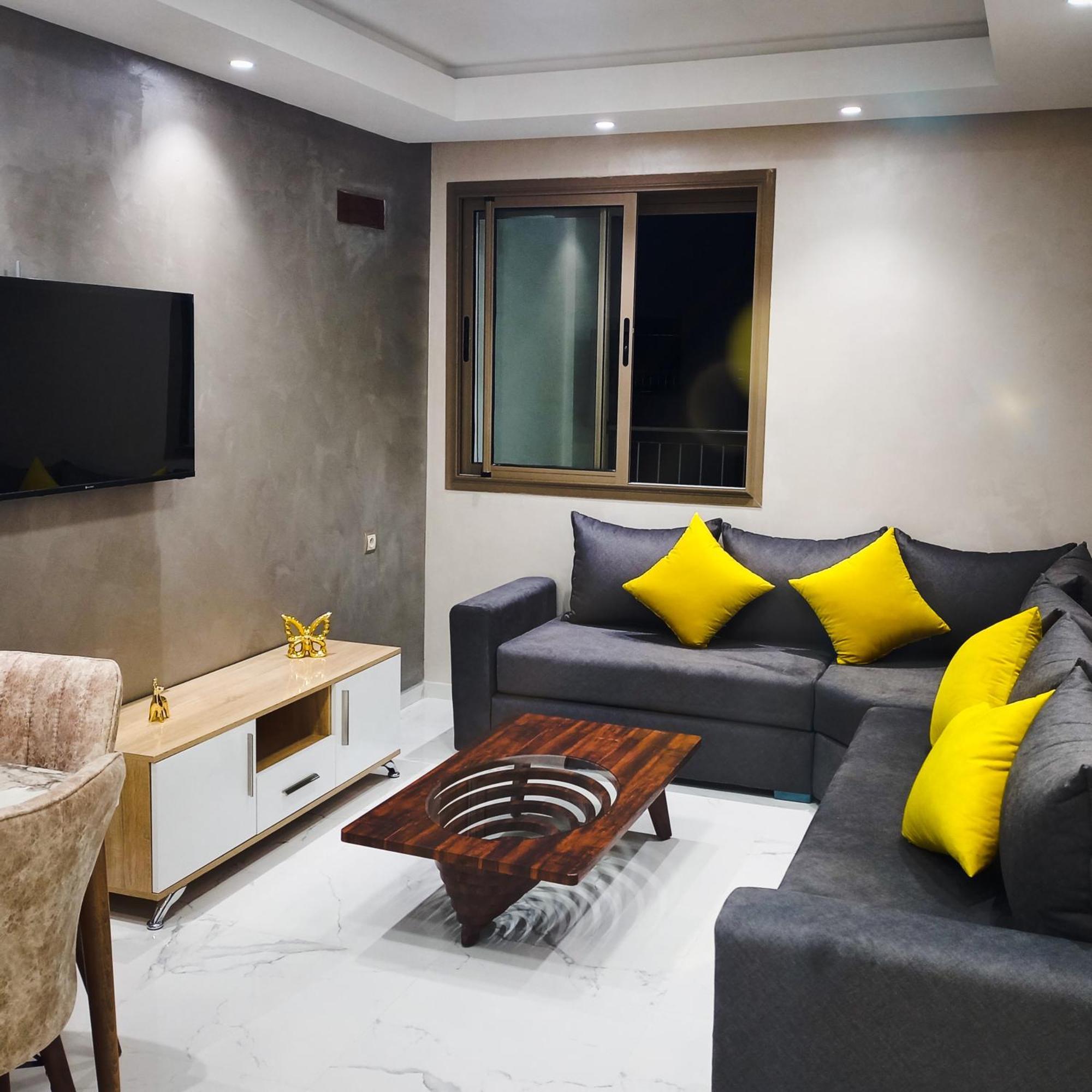 Super Apartement Totalement Neuf Et Climatise A Cote Du Centre Commercial Marjane M2 Танжер Екстериор снимка